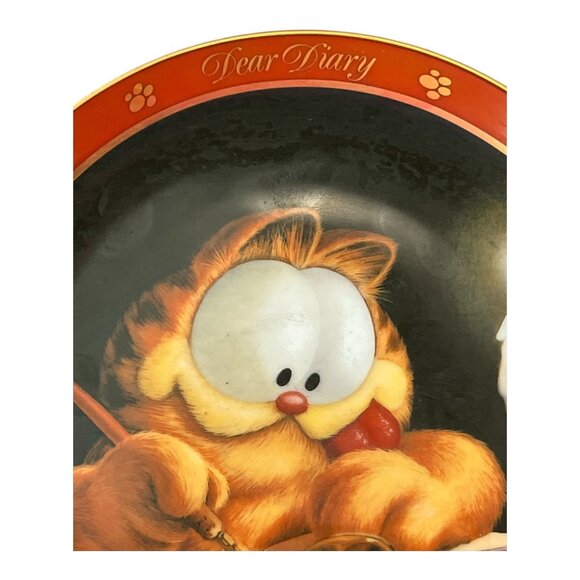 Garfield Collector Plate – “The Charming Cat” – Dear Diary Series by Jim Davis – - Picture 2 of 3